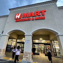 H Mart - Las Vegas - H Mart Las Vegas!