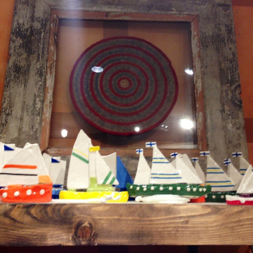 Sooo cute! Sail boat decor! Sitting on ropes Sooo cute! Sail boat decor! Sitting on ropes
