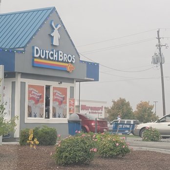 Dutch Bros Coffee - Coffee & Tea Near Me - Ontario, Oregon