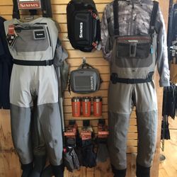 Middlebury Mountaineer - Waders from Simms,Patagonia and Redington