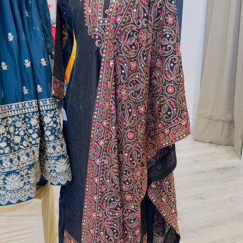 Vgnl Boutique - Traditional Clothing Near Me - Irving, Texas Vgnl Boutique - Traditional Clothing Near Me - Irving, Texas