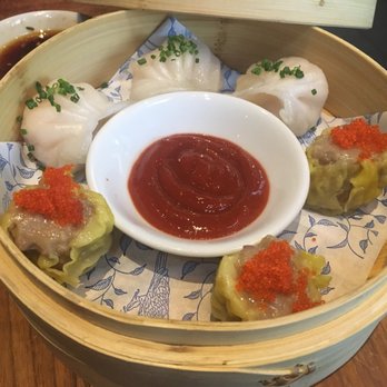 Earls Kitchen + Bar - Dim sum appy - Canadian (New) Near Me - Vancouver, British Columbia Earls Kitchen + Bar - Dim sum appy - Canadian (New) Near Me - Vancouver, British Columbia