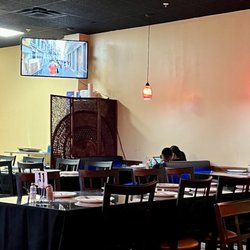 Tandoor Indian Restaurant - Dining area