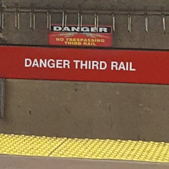 Red Line MBTA - 9/22/2019 - Trains Near Me Red Line MBTA - 9/22/2019 - Trains Near Me