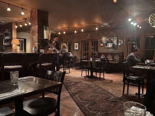 Petit Bistro by null