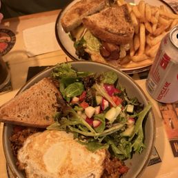 Hash and turkey sandwich Hash and turkey sandwich