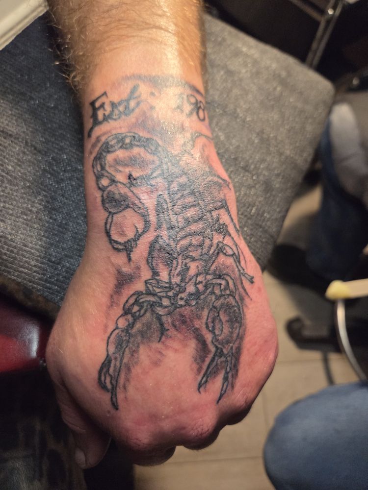 Ink Addiction Tattoo Parlor Logo