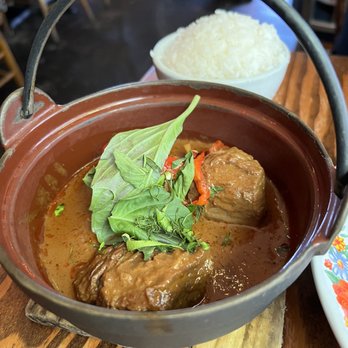 Glai Baan - Thai Near Me - Phoenix, Arizona
