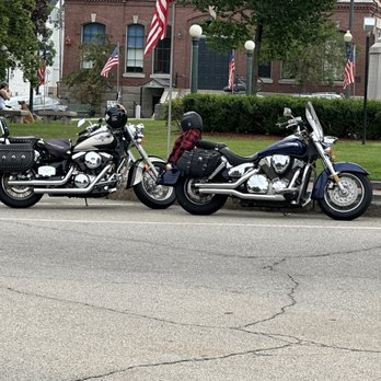 Riverhouse Cafe - Excellent motorcycle parking - Breakfast & Brunch Near Me - Milford, New Hampshire