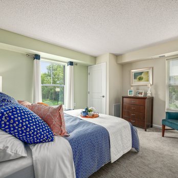 Heathers Manor - Assisted Living Facilities Near Me - Crystal, Minnesota