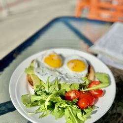 Paula's Cafe - Avocado Toast