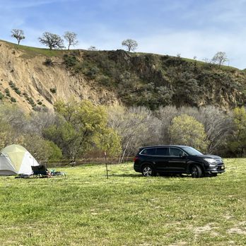 Bar SZ Ranch - Horseback Riding Near Me - Hollister, California