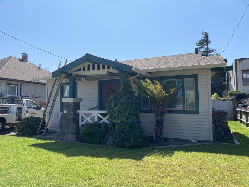 Slide of Urrutia Roofing