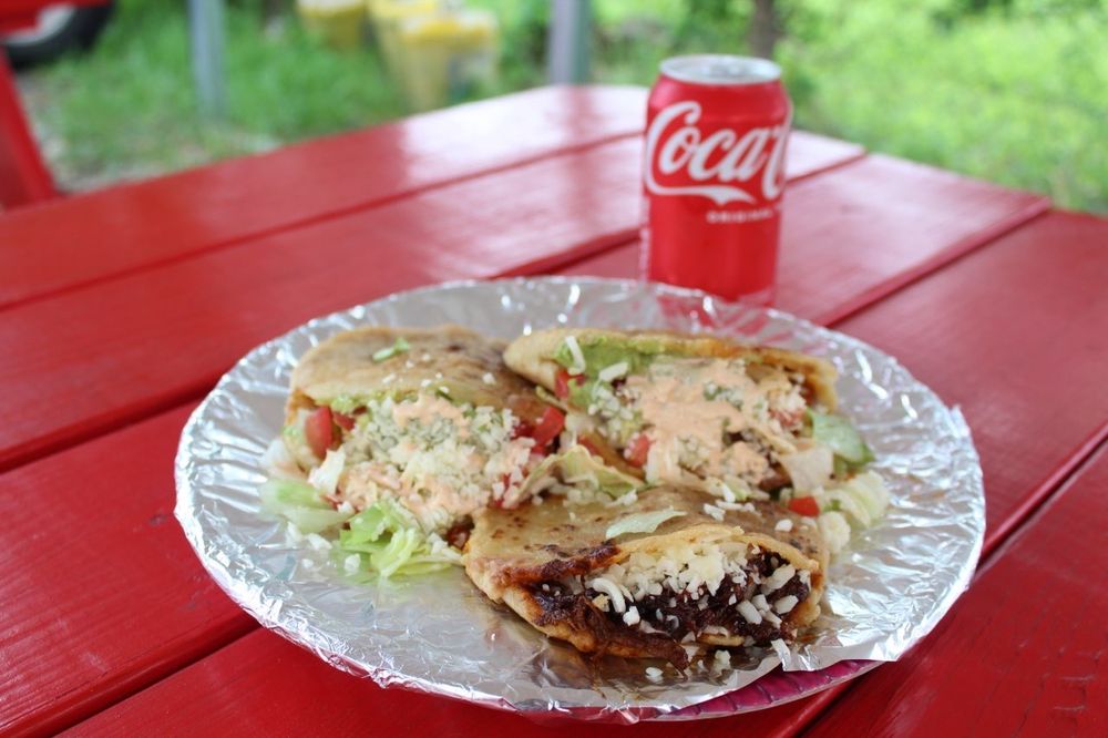 Tacos Garcilita Logo