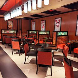 Red Lotus Asian Kitchen - Inside seating