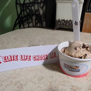 Get Stuffed - Cappuccino Crunch - Ice Cream & Frozen Yogurt Near Me - New York, New York