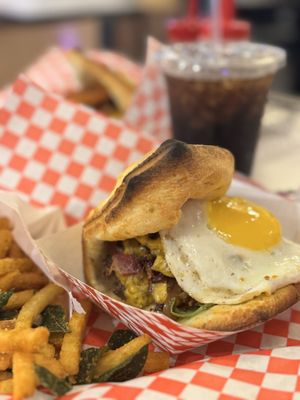 BunGraze: Flatbread Hamburgers by null