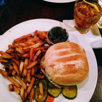 Highland Kitchen - Cheeseburger, fries, and a Groundhog Day cocktail - New American Near Me - Somerville, Massachusetts Highland Kitchen - Cheeseburger, fries, and a Groundhog Day cocktail - New American Near Me - Somerville, Massachusetts