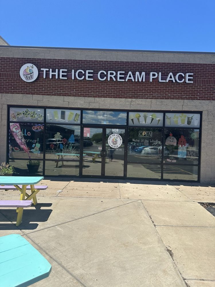 The Ice Cream Place Logo