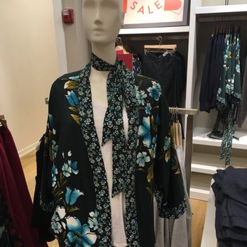 LOFT - Accessories Near Me - Skokie, Illinois