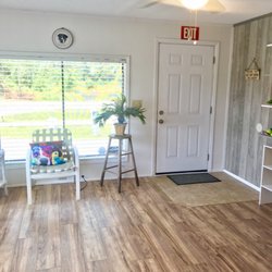 Angel's Dog Spa & Grooming - Office