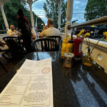 Local 186 - Burgers Near Me - Provincetown, Massachusetts