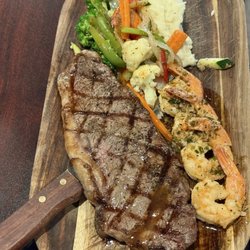 New York steak with shrimp