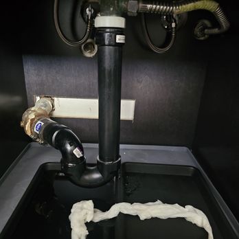 Drain Right Services - Sink before the repair with a leak. - Plumbing Near Me - Gardena, California Drain Right Services - Sink before the repair with a leak. - Plumbing Near Me - Gardena, California