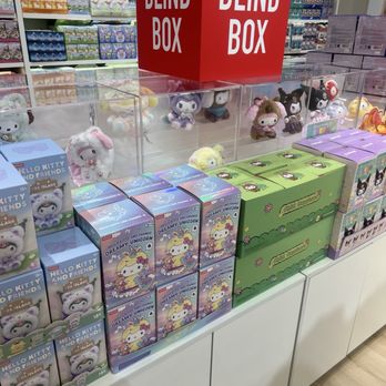 Miniso - more sanrio! - Toy Stores Near Me - Cerritos, California