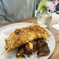 Harvest on 25th - Incredible omelet and potatoes!