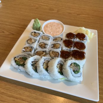 Ru Sans - Crispy Calamari Roll, Spicy Chicken Roll & Southern Hospitality Roll w/ Spicy Mayo Sauce - Sushi Bars Near Me - Atlanta, Georgia