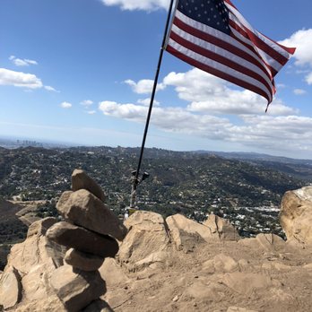 Cahuenga Peak - Hiking Near Me - Los Angeles, California Cahuenga Peak - Hiking Near Me - Los Angeles, California