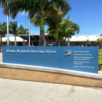 Pearl Harbor - At the entrance - Visitor Centers Near Me - Honolulu, Hawaii Pearl Harbor - At the entrance - Visitor Centers Near Me - Honolulu, Hawaii