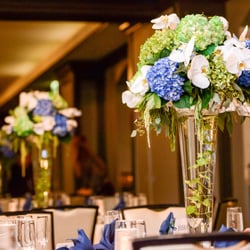 Estonami Floral Design - Table Centerpiece