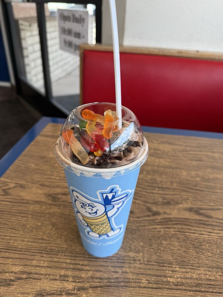 Food from Fosters Freeze