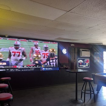 Shooters Cocktails - Huuuuge TV! Perfect for sport games. - Karaoke Near Me - Spring Valley, California