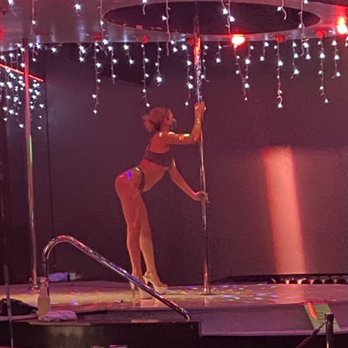 Le Girls - Strip Clubs Near Me - Phoenix, Arizona Le Girls - Strip Clubs Near Me - Phoenix, Arizona