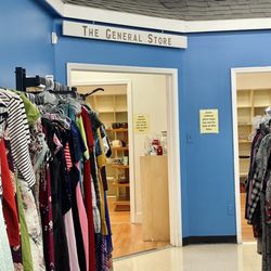 Hillcrest Thrift Outlet - General store