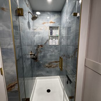 Master Glaser Glass - Shower door - Glass & Mirrors Near Me - Las Vegas, Nevada Master Glaser Glass - Shower door - Glass & Mirrors Near Me - Las Vegas, Nevada