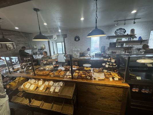 Salty Roan Bakehouse by null