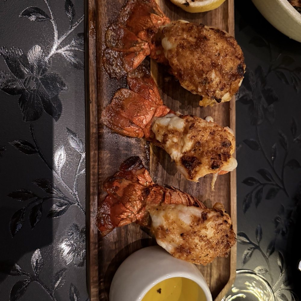 Palm Palm - Petite Lobster Tails - Bars Near Me - Pittsburgh, Pennsylvania Palm Palm - Petite Lobster Tails - Bars Near Me - Pittsburgh, Pennsylvania