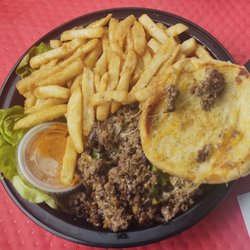 Yo Momma - Chopped Cheese Burger