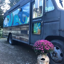 Chef Dave Neil Mobile Kitchen & Catering - Food Truck
