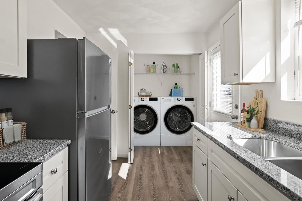 C&G Wholesale - countertop fabricator in Berkeley, MO