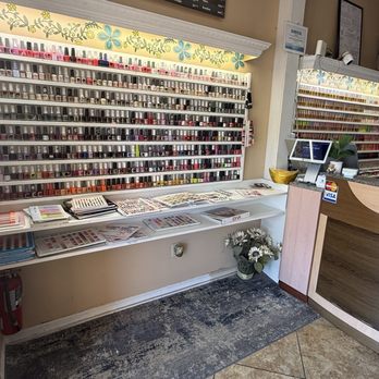 Luxe Nail Spa - Lots of colors to choose from! - Nail Salons Near Me - Lagrangeville, New York Luxe Nail Spa - Lots of colors to choose from! - Nail Salons Near Me - Lagrangeville, New York