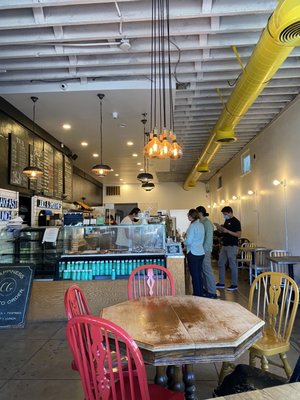 Melrose Squeeze by null