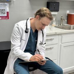 Expedite Urgent Care - Urgent care visit with Blake.