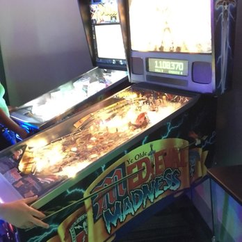 GameTime - Pinball - Sports Bars Near Me - Ocoee, Florida