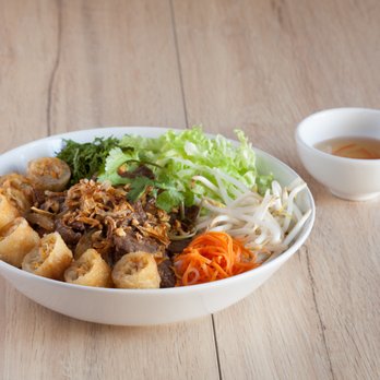 Hoang - Bo Bun Nem - Incontournable de la cuisine vietnamienne - Chinese Near Me - Marseille, 13 Hoang - Bo Bun Nem - Incontournable de la cuisine vietnamienne - Chinese Near Me - Marseille, 13