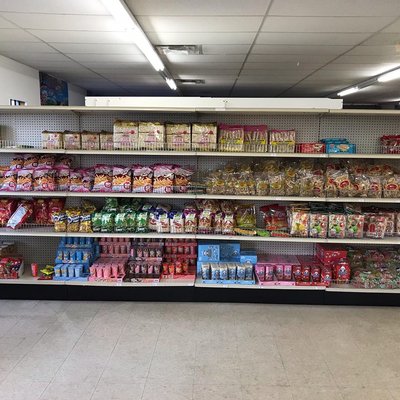 Xieng Khouang Market Place by null